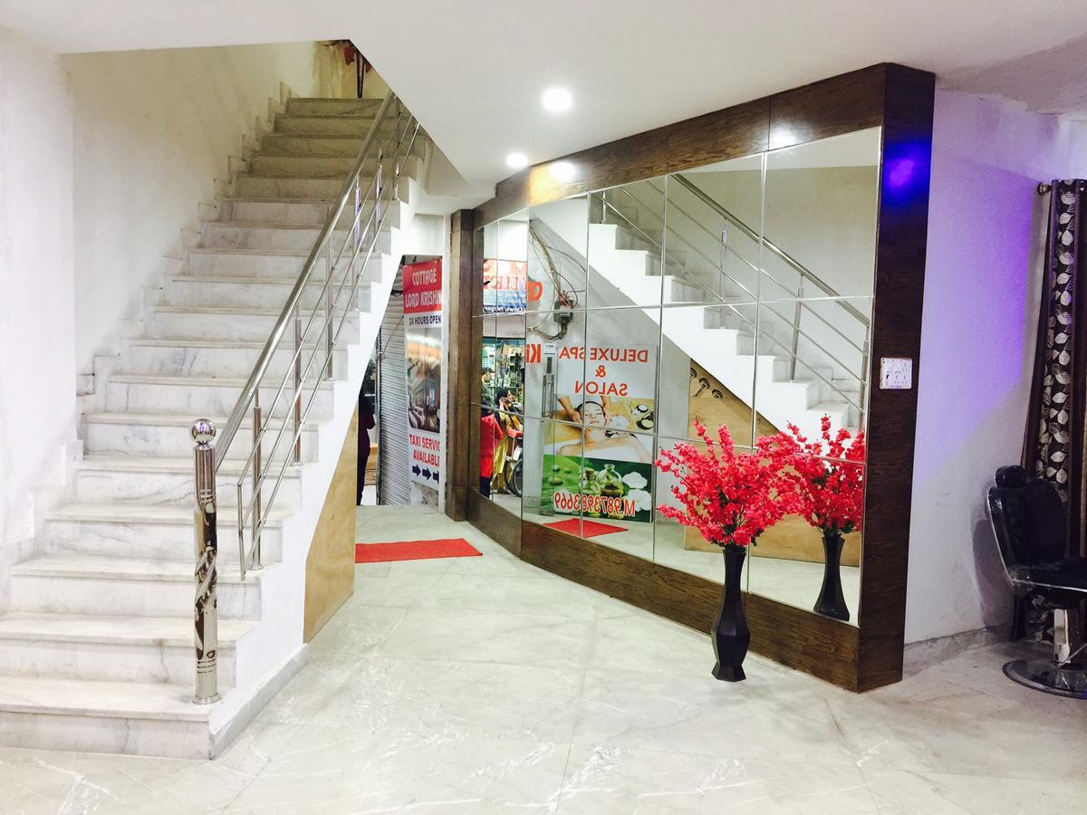 Cottage Lord Krishna Walking Distance From New Delhi Railway Station Nova Deli Exterior foto